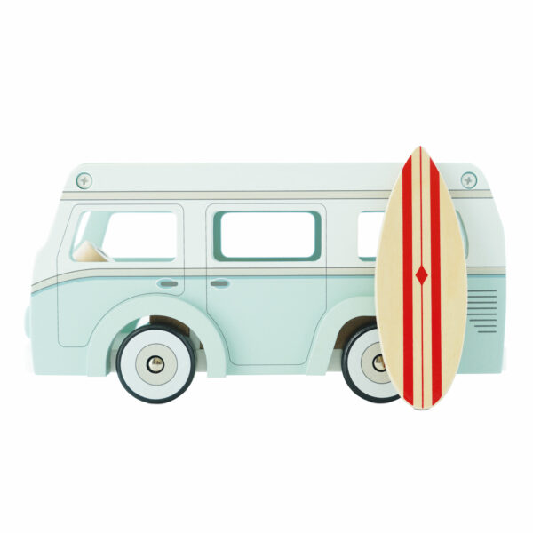 TV478-holiday-campervan-side-view-withsurf-board-2022 Le Toy Van Drveni kamper - Image 2