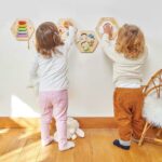 Le Toy Van|Aktivnosna ploča - Oblačići - Image 2