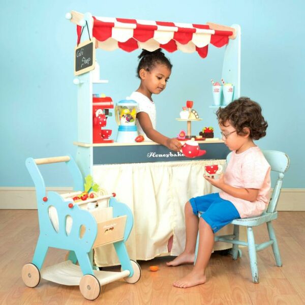 Le Toy Van Market i kafić - Image 4