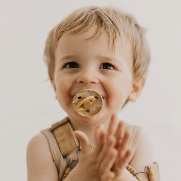 BIB1152852 BIBS Tie Dye Mustard & Ivory (6-18m) – 2kom - Image 2