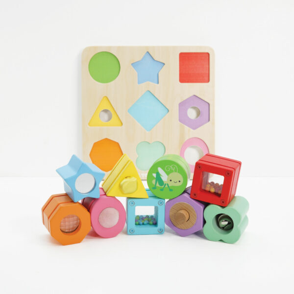 PL089-sensory-shapes-stacked-showing-all-activities Le Toy Van Petilou senzorni oblici - Image 5