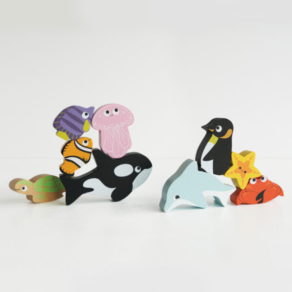 PL139-ocean-stacker-enviroment-lifestyle-sustainable-toy Le Toy Van Drvene životinjice za slaganje - Ocean - Image 9