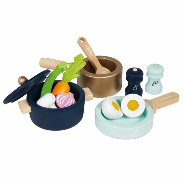 TV301-pots-and-pans-filled-with-vegetables Le Toy Van Drvene šerpe i tave - Image 10