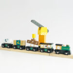 Le Toy Van set drvenih vozića - Great Green Train - Image 2