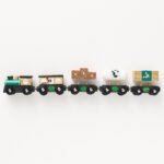Le Toy Van set drvenih vozića - Great Green Train - Image 4
