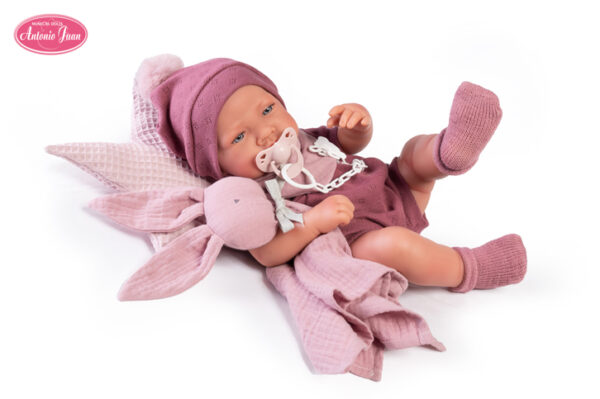 Antonio Juan lutka beba Pedrita sa zečićem i jastučićem 42cm - Image 2