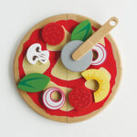 Le Toy Van Drvena Pizza i prilozi - Image 2