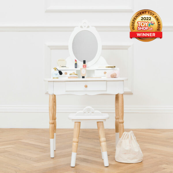 TV607-vanity-table-independent-toy-awards-winner-gold-2022 Le Toy Van Vintage stolić za uređivanje - Vanity - Image 6