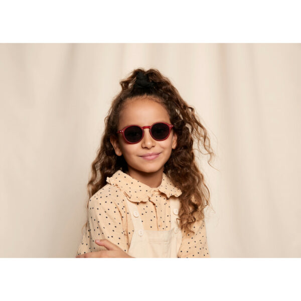 d-sun-junior-red-sunglasses-kids (4) IZIPIZI #D Sun Junior Red (5-10 god.) - Dječije sunčane naočale - Image 2
