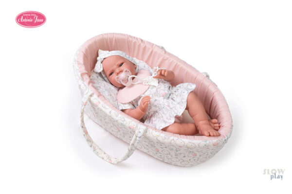 w33115ok Antonio Juan lutka beba Lea u nosiljci u dezenu mačke 42cm - Image 1
