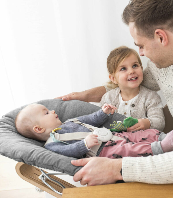 Nomi_Newborn_220916_koeln071_eCom Stokke Nomi Baby baza za stolicu - Newborn Set White / Grey Blue - Image 9