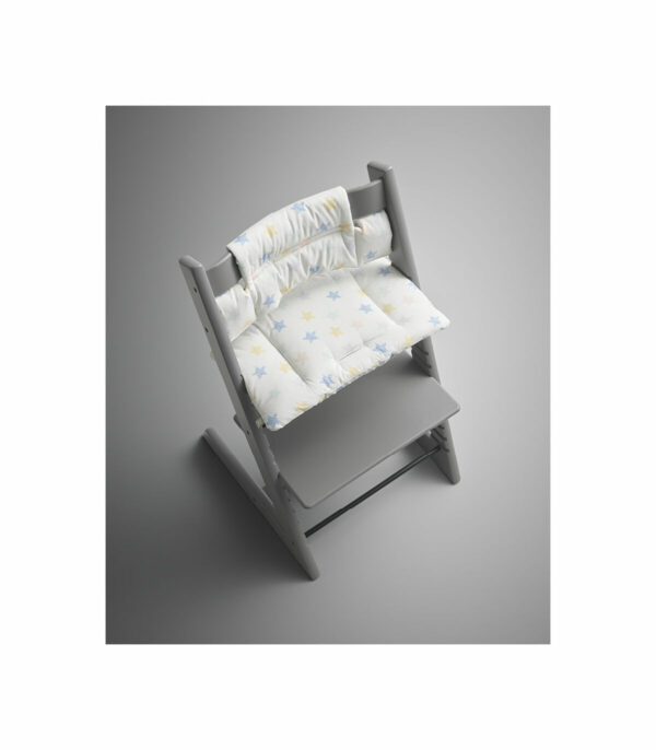 TrippTrapp_StormGrey_StarMulti_top_210405_15_eCom Stokke Tripp Trapp Jastuk za hranilicu - Classic Cushion Stars Multi - Image 7