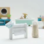 Le Toy Van Namještaj za kućice za lutke 2023 - Kupatilo - Image 5