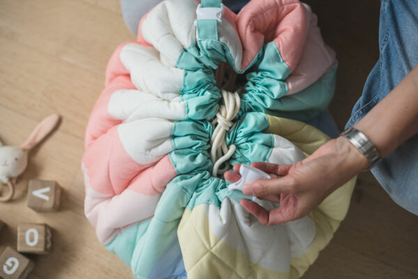 2021-07-28Play&GoBaby(c)SilvieBonne-54 Play&Go 3u1 Soft Designers - podloga za igru, torba i vreća za igračke Meri Meri - Image 12