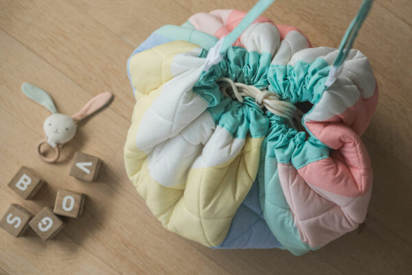 2021-07-28Play&GoBaby(c)SilvieBonne-55 Play&Go 3u1 Soft Designers - podloga za igru, torba i vreća za igračke Meri Meri - Image 11