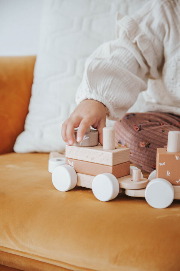 Label Label Drveni didaktički vozić za slaganje - Nougat - Image 4