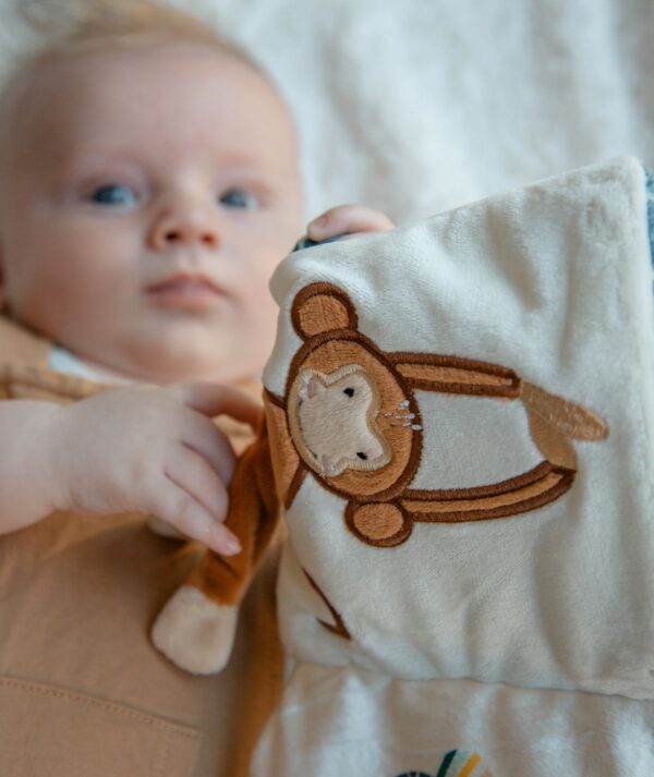 Tryco platnena aktivnosna knjiga za bebe - Jungle - Image 7