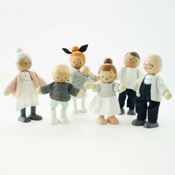 P053-my-doll-family-in-line Le Toy Van Moja porodica lutaka - Image 12