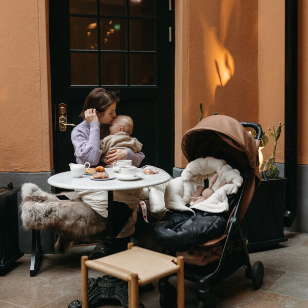 Elodie Mondo dječija kolica - Caramel Brown (veganska koža) - Image 8