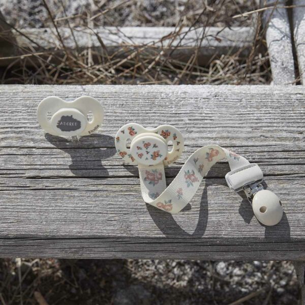 AW22-Winter-on-the-Prairie-Pacifier-Tidemark-Drops-LP Elodie Details cucla/duda - Autumn Rose - Image 2