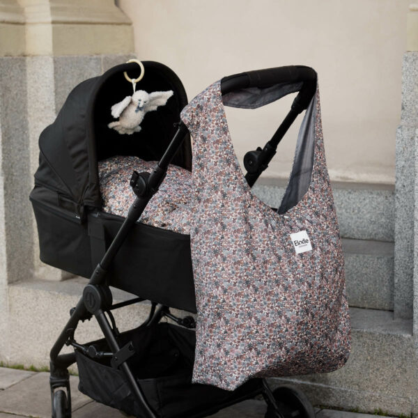 Elodie_Details_Small_People_for_Peace_AW-2023_2 Elodie Torba za kolica Stroller Shopper - Blue Garden - Image 2