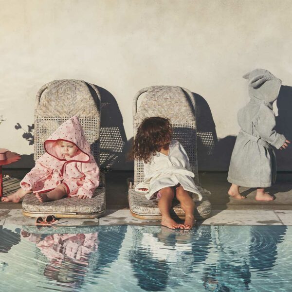 1x1_0004_SS22-Poolside-Playtime-Bathrobe-LP Elodie - Dječiji ogrtač za kupanje - Sweethearts 1-3 godine - Image 2