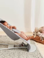 BabyBjörn Ležaljka za bebe Bliss - Petal quilt, Grey, Woven - Image 3