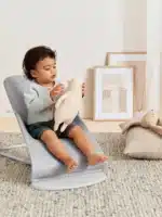 BabyBjörn Ležaljka za bebe Bliss - Petal quilt, Grey, Woven - Image 5
