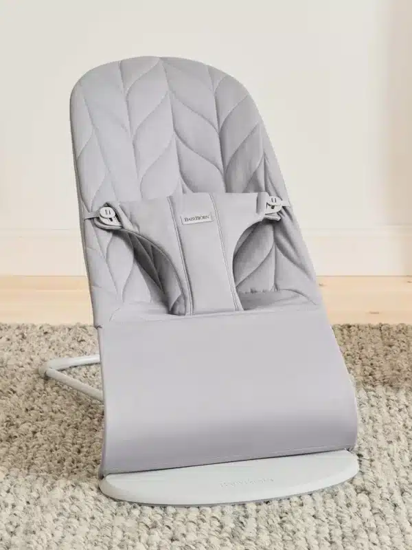 BJ00622405 BabyBjörn Ležaljka za bebe Bliss - Petal quilt, Grey, Woven - Image 6