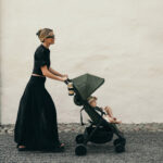 Elodie Mondo dječija kolica – Rebel Green + Elodie Mondo košara za novorođenče – Black - Image 2