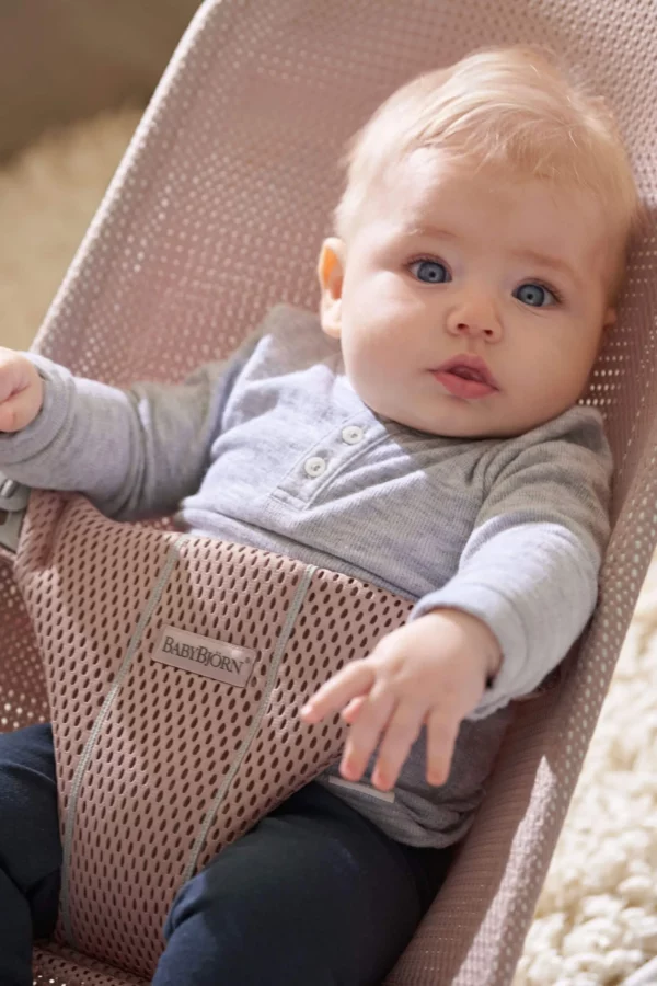 BJ00610803 BabyBjörn Ležaljka za bebe Bliss - Mesh, Dusty Pink - Image 3