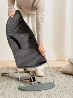 BabyBjörn Ležaljka za bebe Bliss - Classic quilt, Anthracite, Woven - Image 7