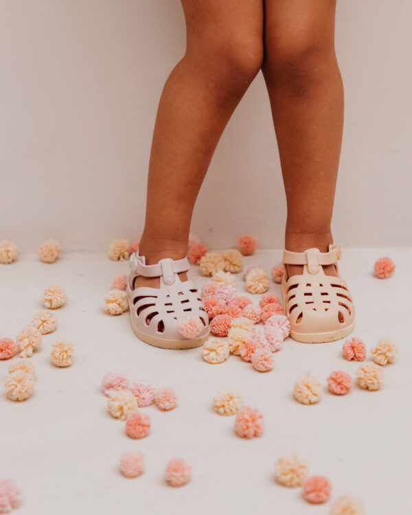 Mrs Ertha Ljetne silikonske sandale - Cloud Pink - Image 5