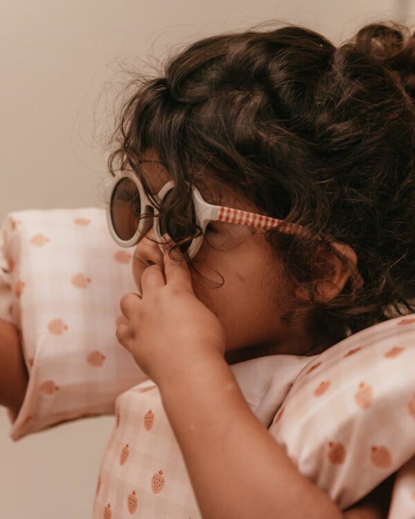 Mrs Ertha Dječije sunčane naočale (2-10 god.) - Vintage Squares - Image 2