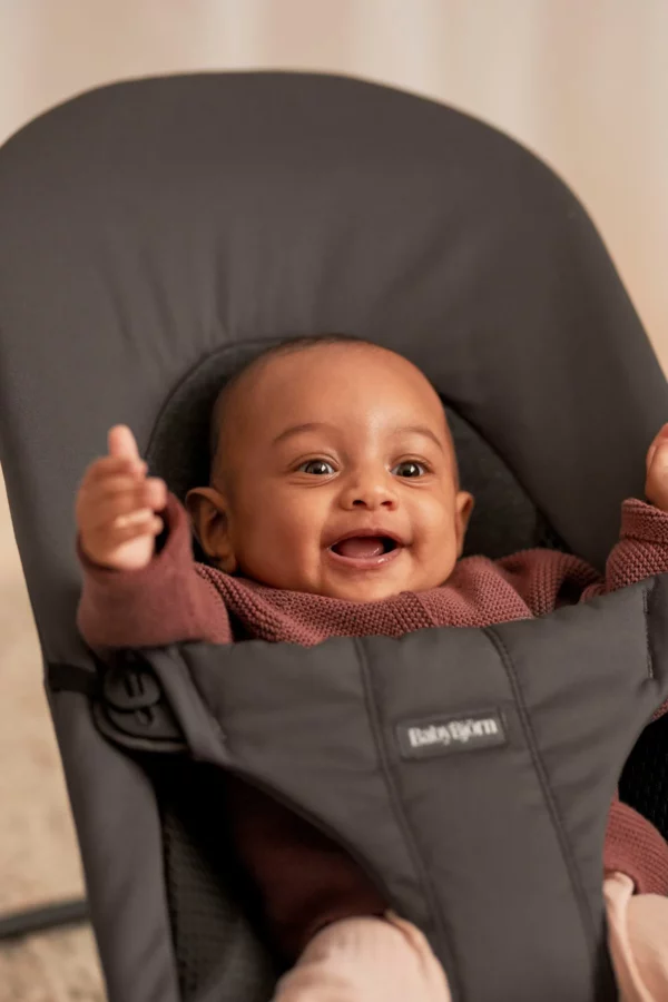 download (3) BabyBjörn Ležaljka za bebe Soft - Woven/Jersey, Dark Gray - Image 4