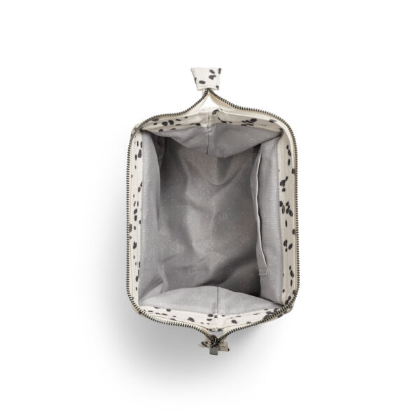 7333222021991-50610207416NA-Zip_Go-Dalmatian-Dots-PP (2) Elodie Details Toaletna torbica Zip&Go - Dalmatian Dots - Image 2