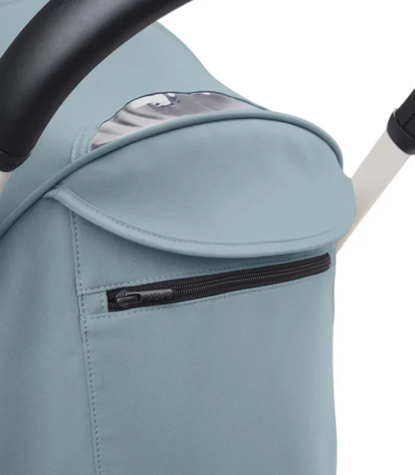 YOYO3_6PLUS_Aqua_WhiteFrame_Canopy rear-window closed_Close-up_A9 Stokke YOYO³ kolica od 6 mjeseci - Black/Aqua (GRATIS Color Pack) - Image 8