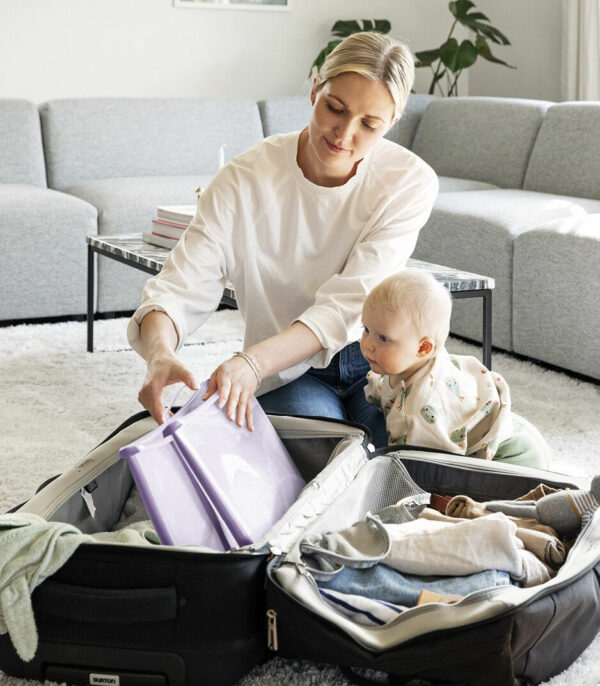 FlexiBath-Lavender_240108-2295_eCom Stokke Flexi Bath kadica Lavender + GRATIS Potpora za novorođenče - Image 3