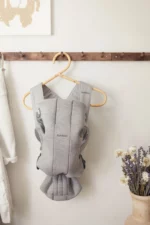 BabyBjörn Nosiljka za bebe Mini - Light Grey, 3D Jersey - Image 2