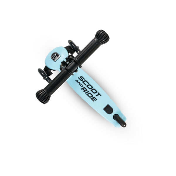 Scoot and Ride Highwaykick 3 Blueberry LED - romobil trotinet - Image 3