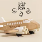 Le Toy Van Drveni avion – Dvomotorni putnički - Image 3