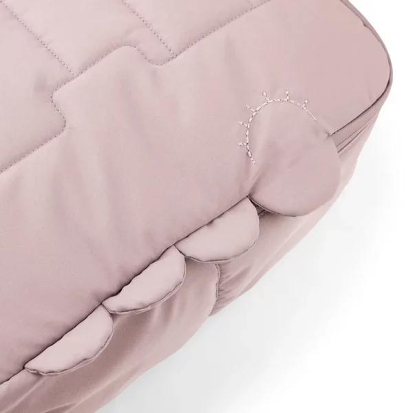 Done by Deer Quilted ruksak 9,6L - Croco Powder - Image 5