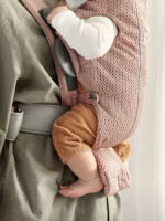 BabyBjörn Nosiljka za bebe Mini - Dusty Pink, 3D Mesh - Image 7