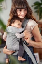 BabyBjörn Nosiljka za bebe Mini - Grey, 3D Mesh - Image 2