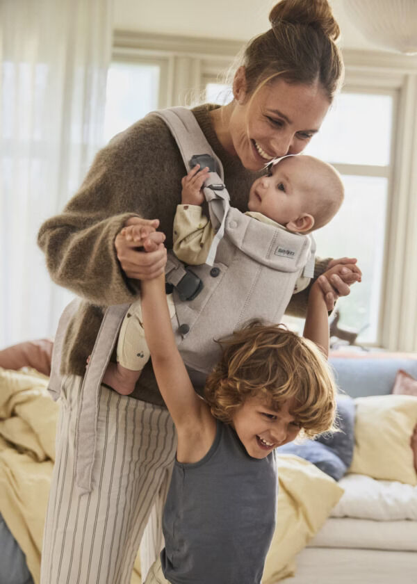 BJ08803202 BabyBjörn Nosiljka Harmony – Light beige, Woven mélange - Image 3