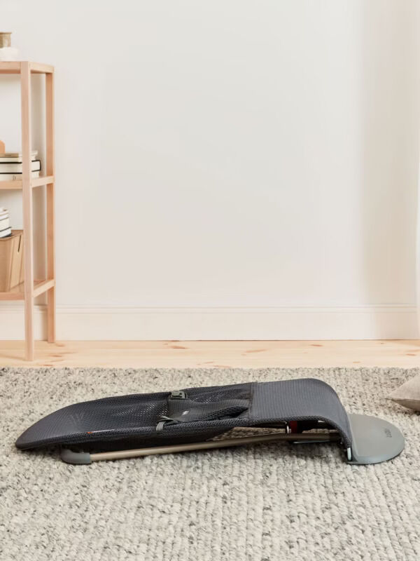 BabyBjörn Ležaljka za bebe Bliss - Mesh, Anthracite - Image 7