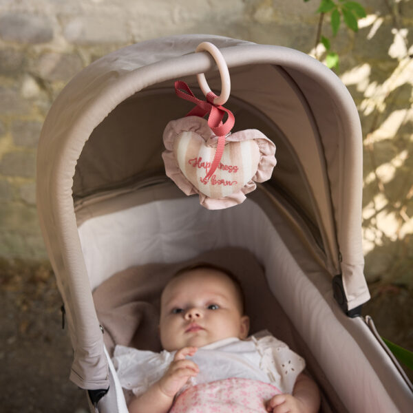 7333222023100-50825203424NA-Stroller-Toy-Candy-Stripes-LP Elodie Mekana igračka za kolica – Candy Stripes - Image 2