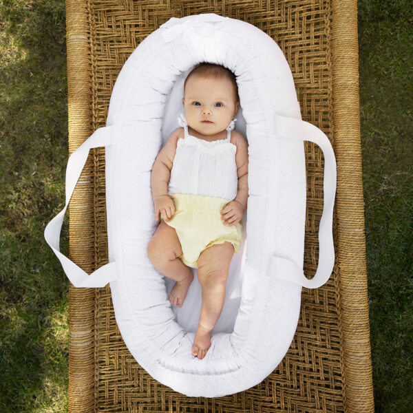 7333222023728-70225201103NA-Babynest-embroidery-angalise-LP Elodie Gnijezdo za bebe – Embroidery Anglaise - Image 4