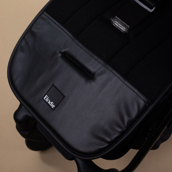 AW25-cosy-cushions-01 Elodie Univerzalna podloga za kolica CosyCushion™ - Aviator Black - Image 5