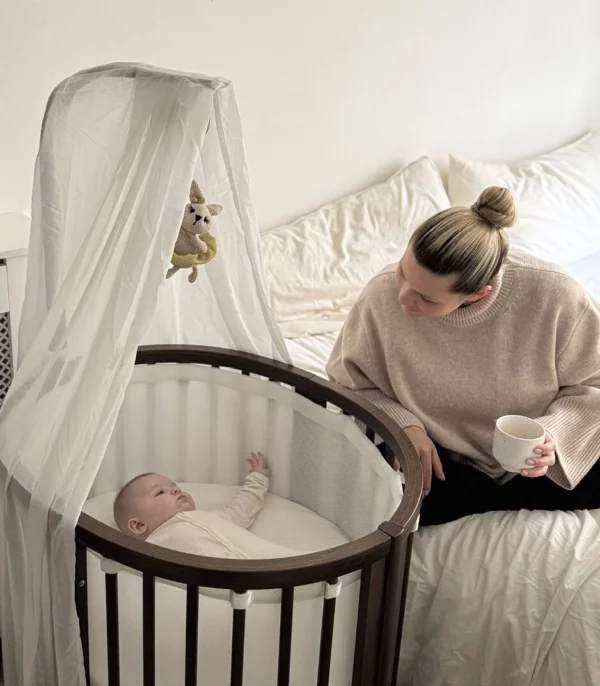 Stokke Sleepi Krevetić Mini V3 –  Warm Brown - Image 2